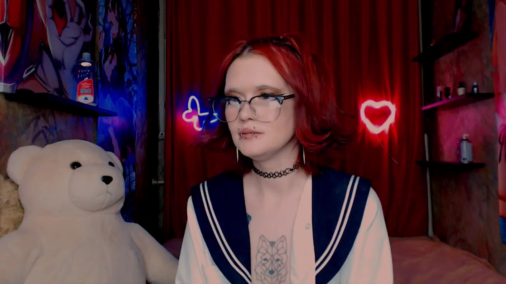 Velvet-and-Venom Cam Model Chat November 16, 2025