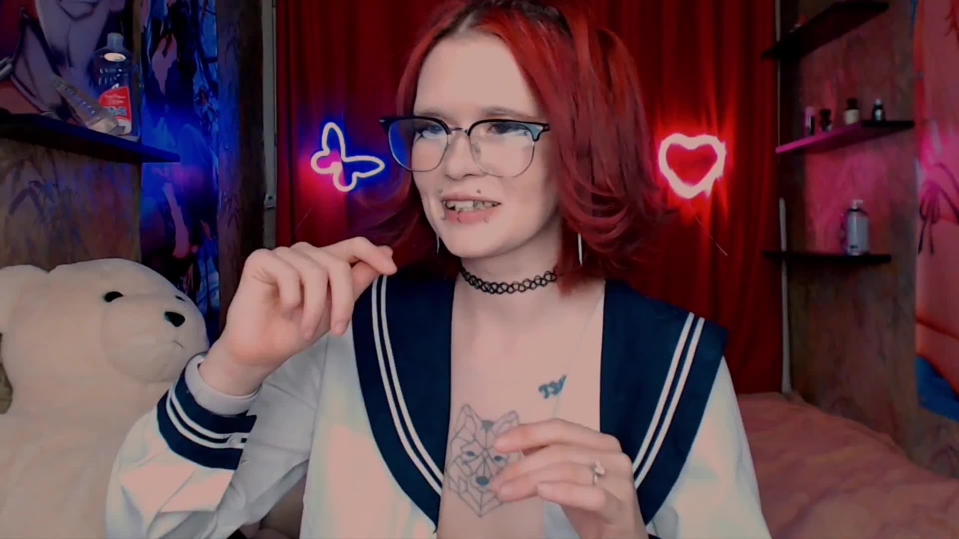 Velvet-and-Venom Cam Model Chat November 16, 2025