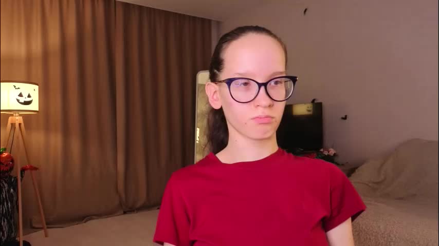 lynettebails Cam Model Chat November 16, 2025