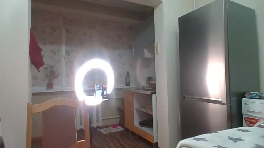 best_ass2000 Cam Model Chat November 17, 2025