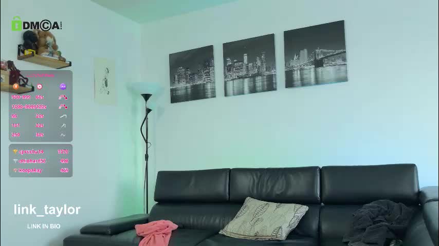 _taylormoon Cam Model Chat November 17, 2025