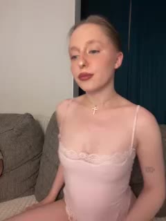 PeachPie Cam Model Chat November 17, 2025