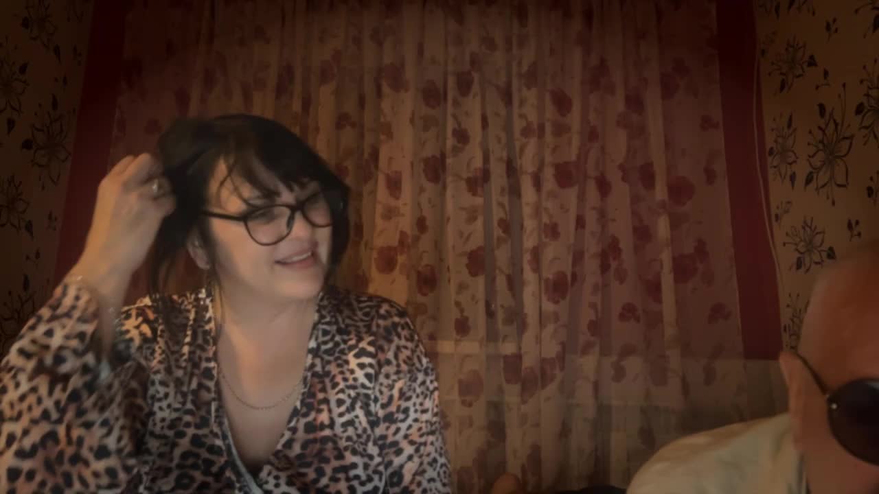 StellarTeam Cam Model Chat November 17, 2025