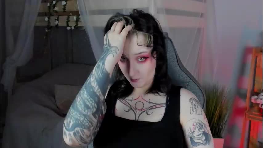 asheluck Cam Model Chat November 17, 2025