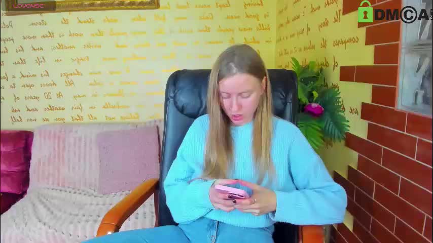 alexa_glory Cam Model Chat November 17, 2025