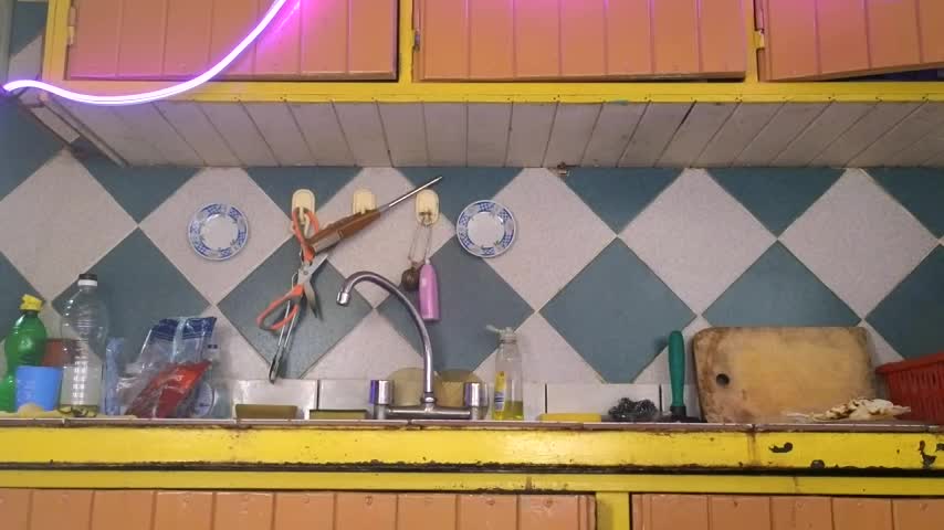 Jony_Marta Cam Model Chat November 17, 2025