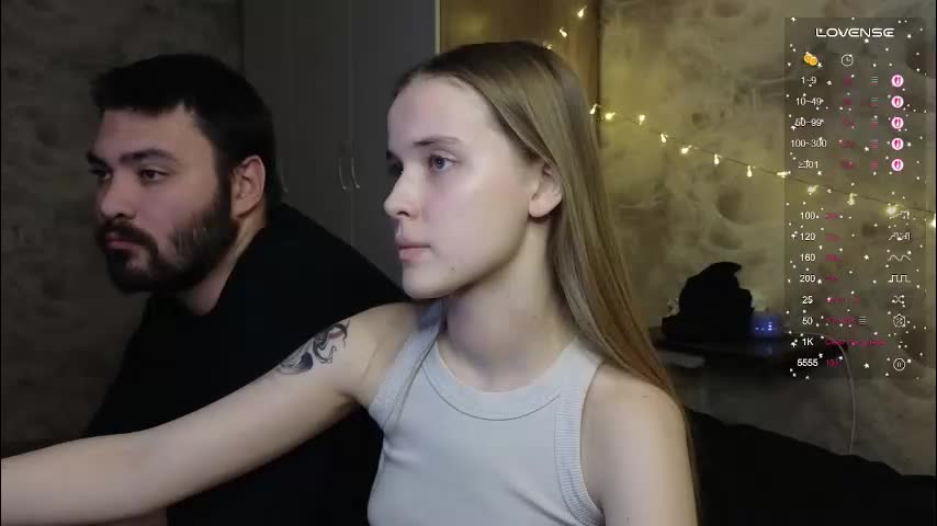 taiti_fox_cub Cam Model Chat November 17, 2025