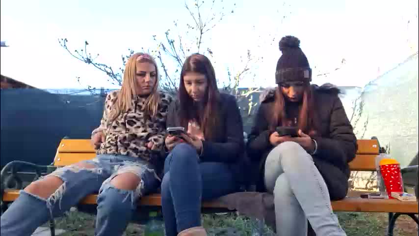 squirt_bunny77 Cam Model Chat November 17, 2025