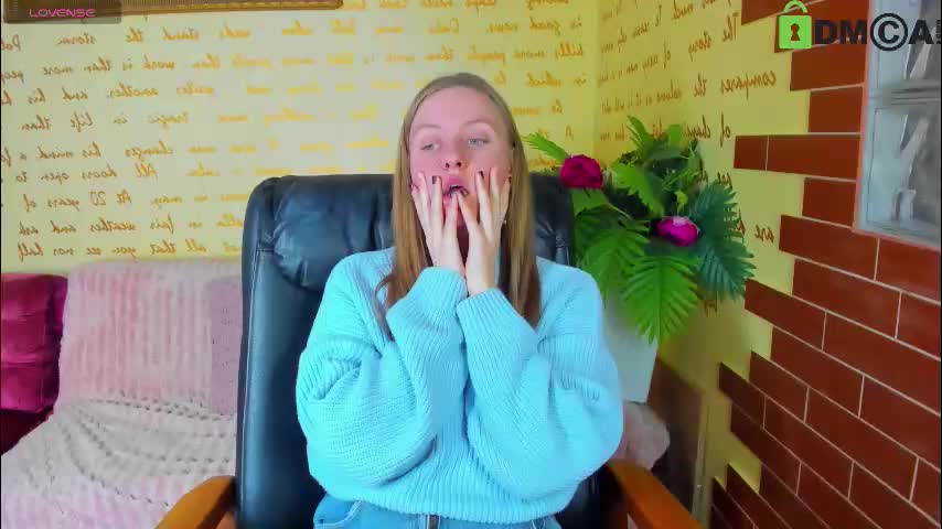 alexa_glory Cam Model Chat November 17, 2025