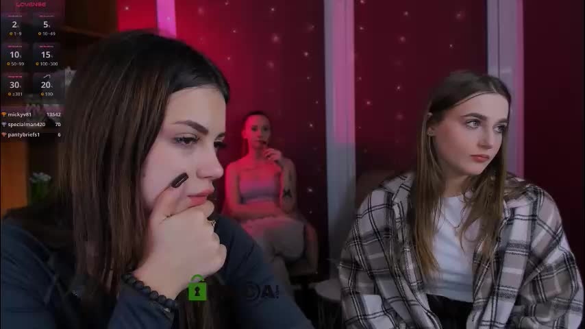 rose_style Cam Model Chat November 17, 2025