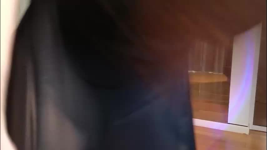 heidiluceous Cam Model Chat November 17, 2025