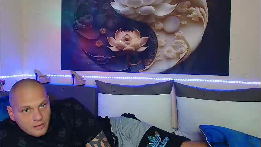 serenalovesryan Cam Model Chat November 17, 2025