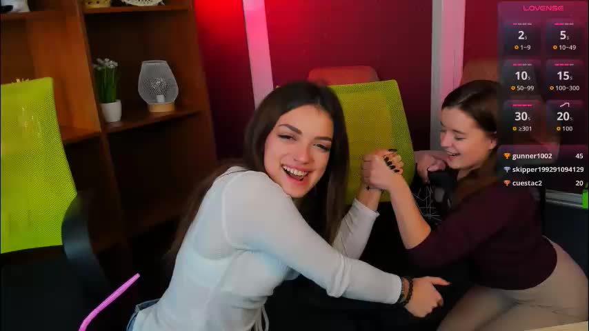rose_style Cam Model Chat November 17, 2025