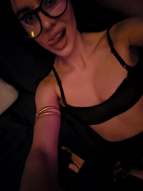 LolaAlex Cam Model Chat November 17, 2025