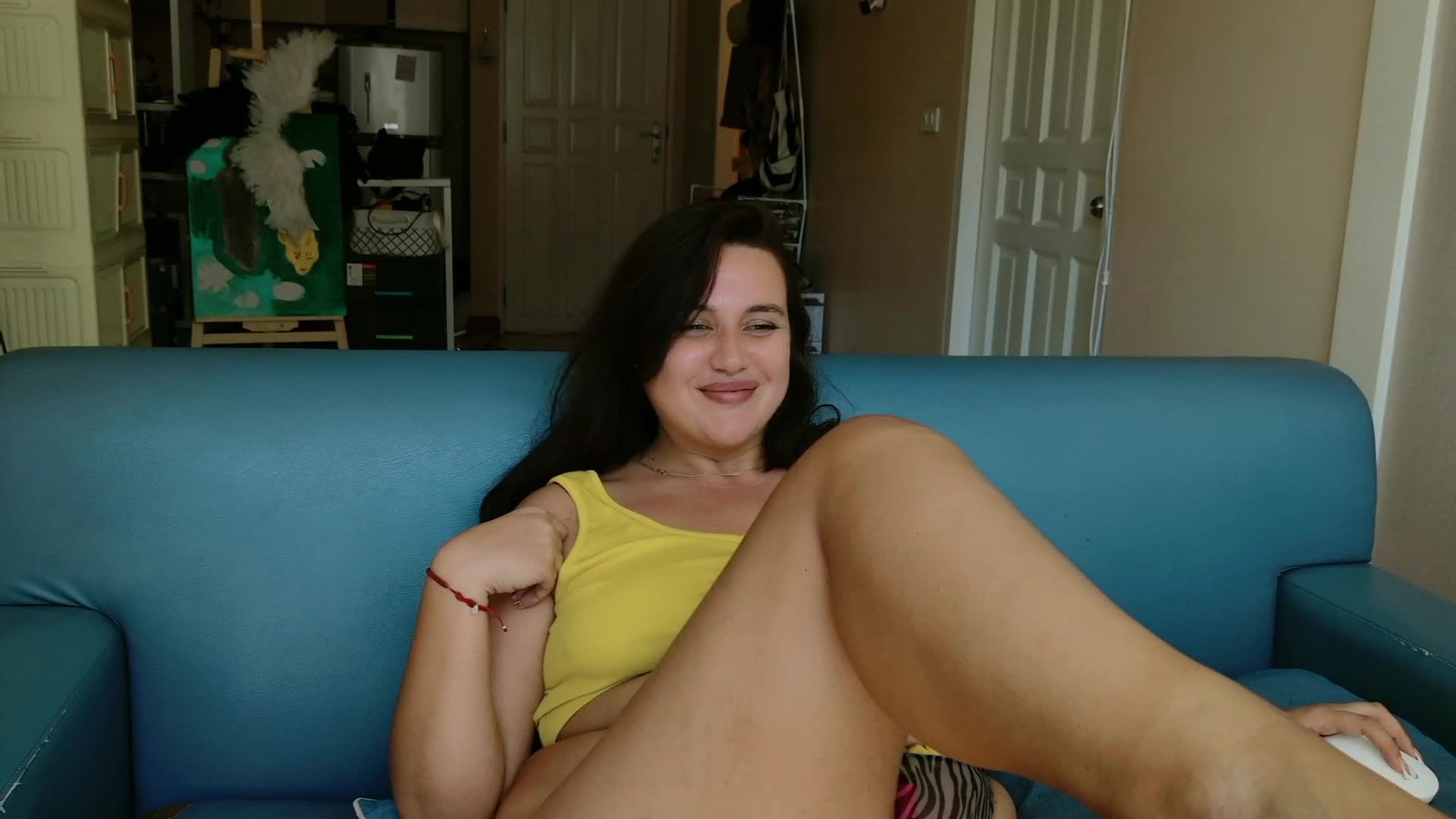 AminaLush Cam Model Chat November 17, 2025