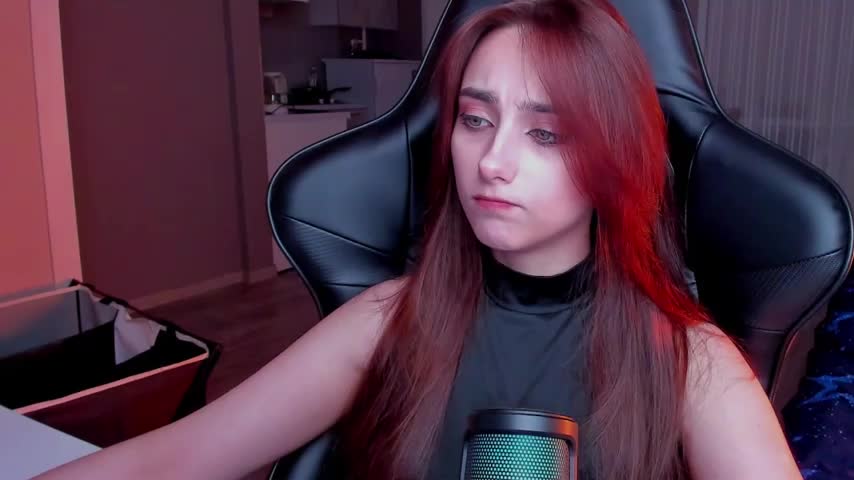 SilverDream Cam Model Chat November 17, 2025