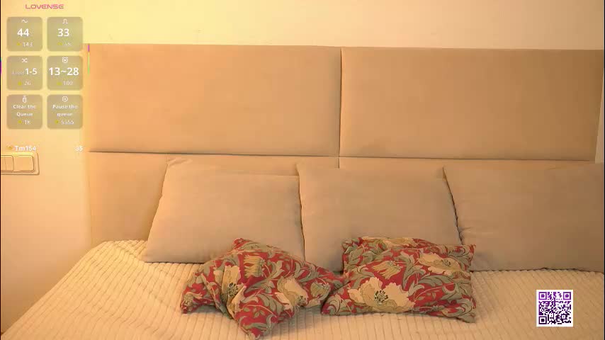 vivid_girls Cam Model Chat November 18, 2025