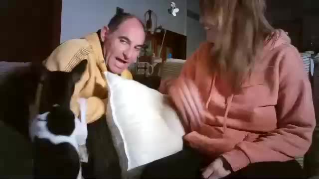 lolahueso Cam Model Chat November 18, 2025