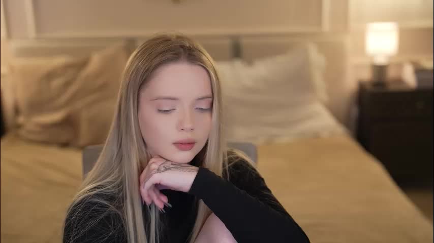 anabel054 Cam Model Chat November 18, 2025