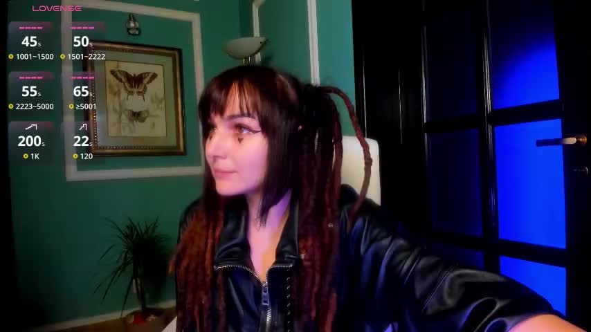 1munique Cam Model Chat November 18, 2025