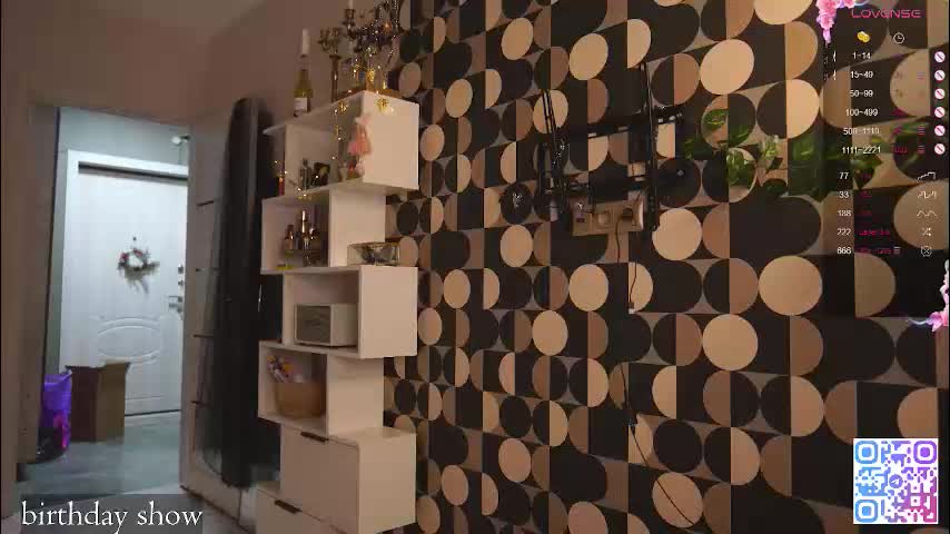 charming_daisy Cam Model Chat November 18, 2025