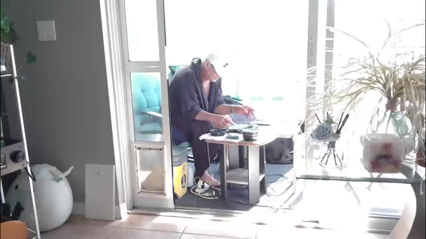 smallpenisbigtongue Cam Model Chat November 18, 2025