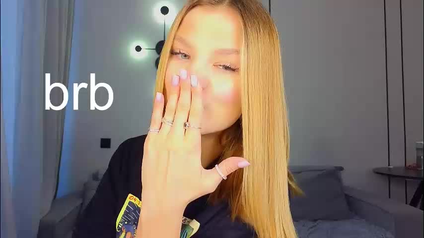 lovely_babyy Cam Model Chat November 18, 2025