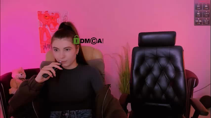 lissa_night Cam Model Chat November 18, 2025