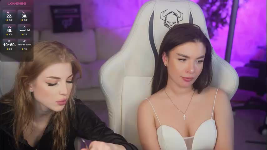 bright_diamonds_054 Cam Model Chat November 18, 2025