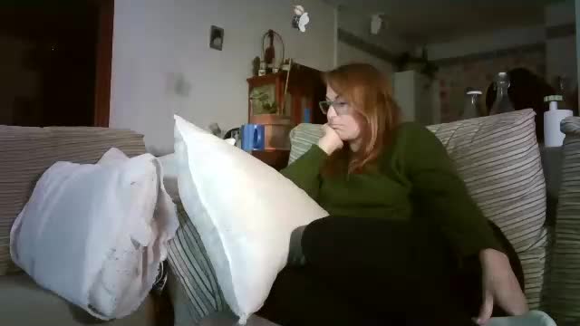 lolahueso Cam Model Chat November 18, 2025