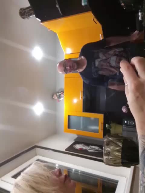 TilyTily Cam Model Chat November 18, 2025