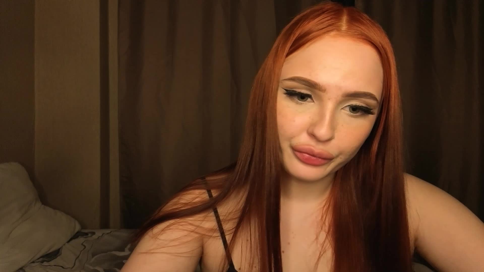 LisaAndDenis Cam Model Chat November 18, 2025