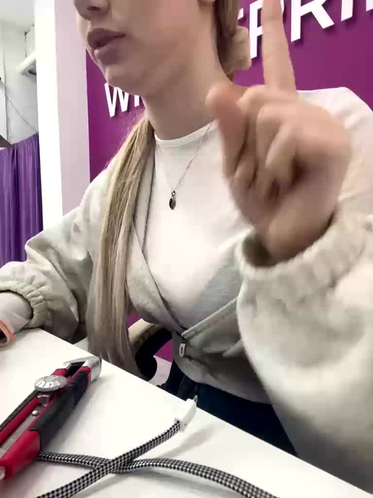 VikaAndMilana Cam Model Chat November 18, 2025