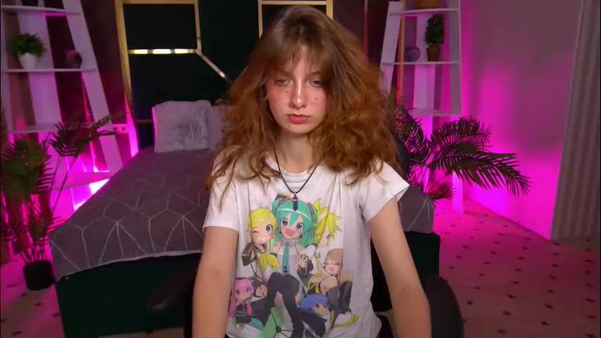 cuteefoxy Cam Model Chat November 18, 2025