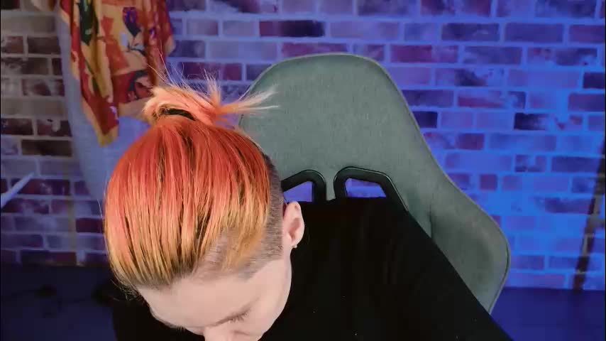 chillsnail_bro Cam Model Chat November 18, 2025