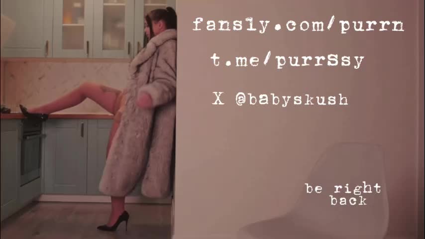 itsumade Cam Model Chat November 18, 2025