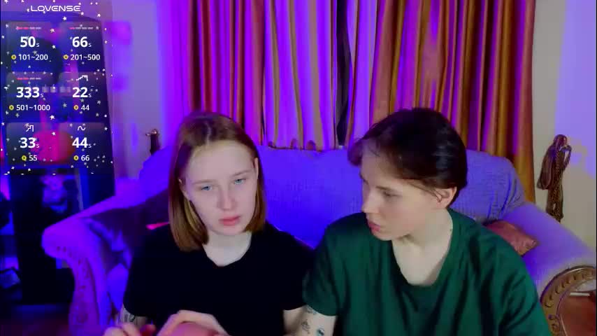 berry_assortment Cam Model Chat November 19, 2025