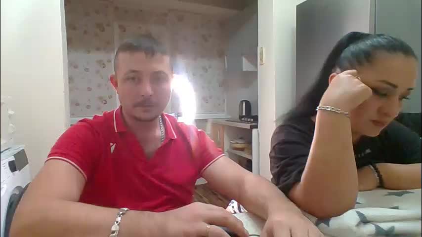 best_ass2000 Cam Model Chat November 19, 2025