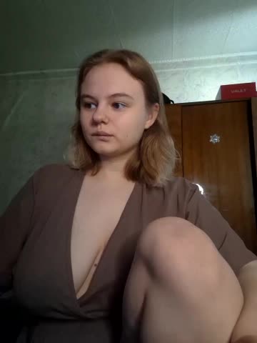 SlipperSherry Cam Model Chat November 19, 2025