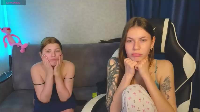 let_me_seee Cam Model Chat November 19, 2025