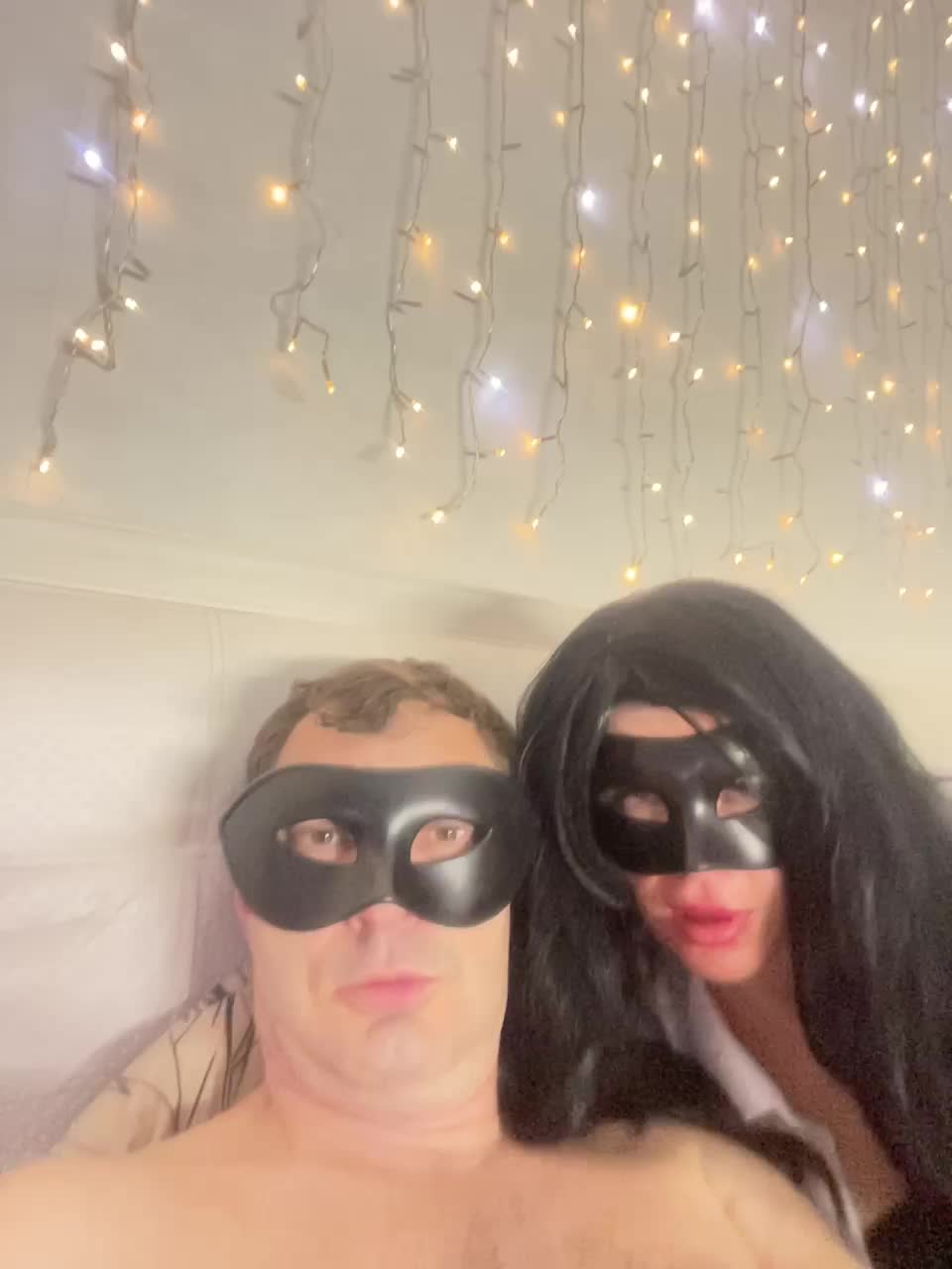 Oyster-lemon Cam Model Chat November 19, 2025