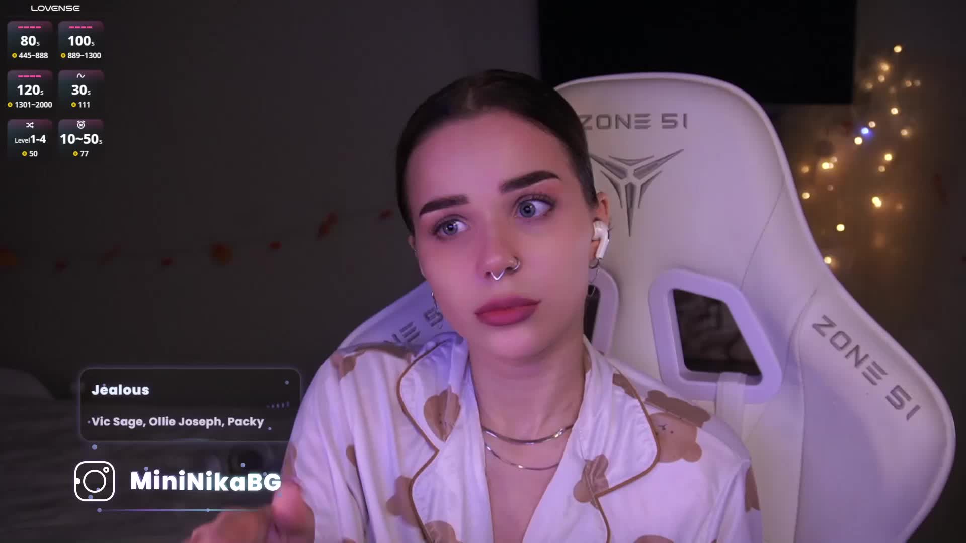 MiniNika Cam Model Chat November 19, 2025