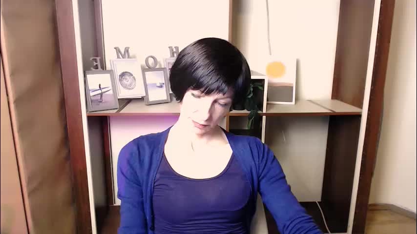 angelinalov_ Cam Model Chat November 19, 2025