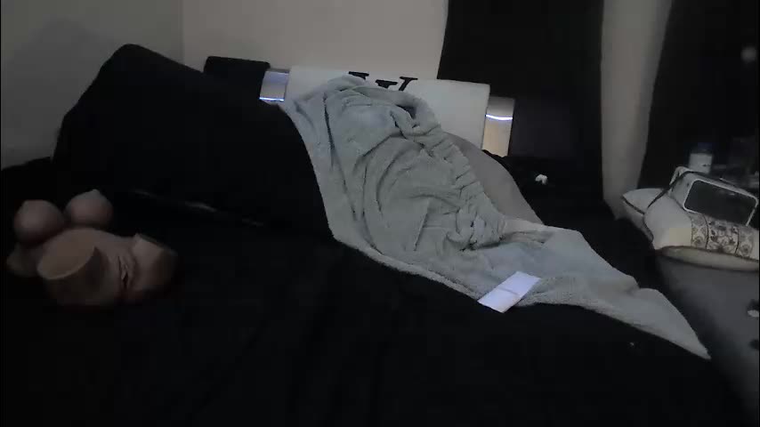 gregnice313 Cam Model Chat November 19, 2025