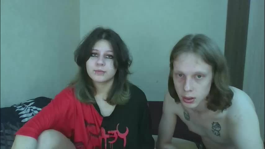crystal_porn_love Cam Model Chat November 19, 2025