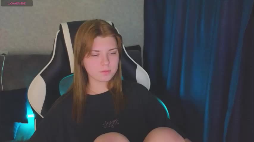 _kirieshka Cam Model Chat November 19, 2025