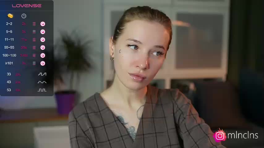 mel-collins Cam Model Chat November 19, 2025