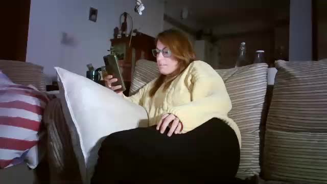 lolahueso Cam Model Chat November 19, 2025