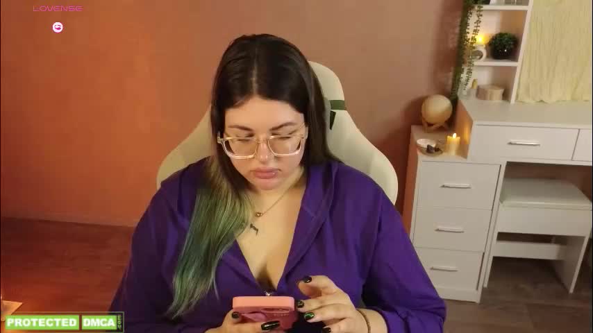 sunflower0907 Cam Model Chat November 19, 2025