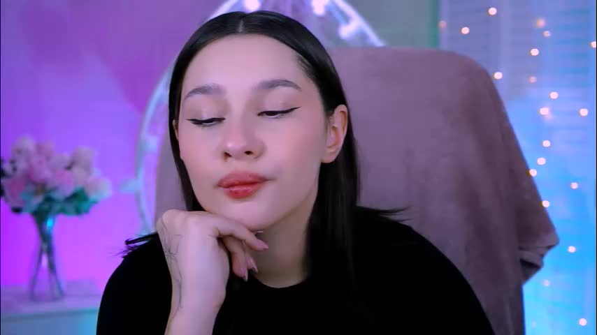 kimclarks Cam Model Chat November 19, 2025